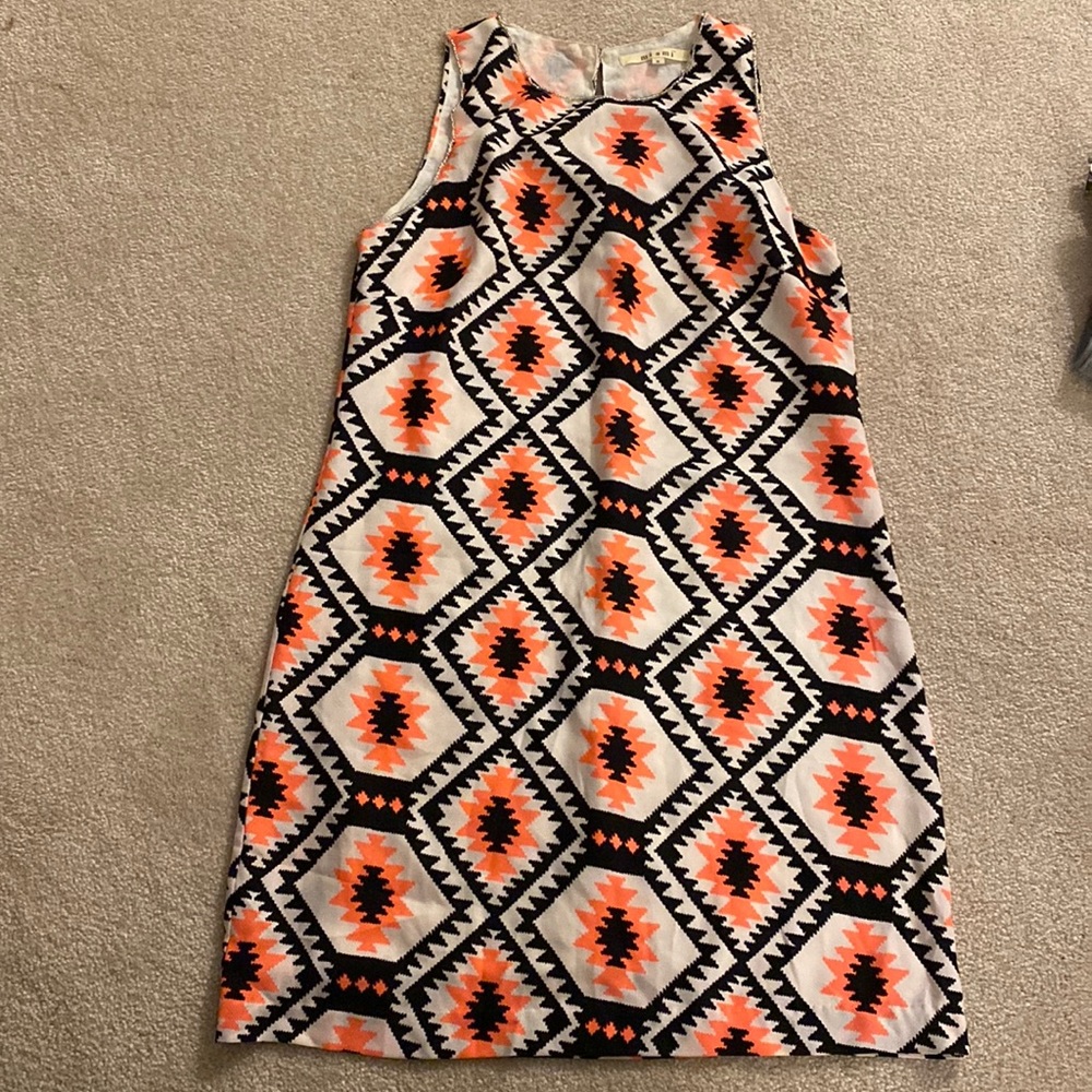 Dress - Picture 1 of 4